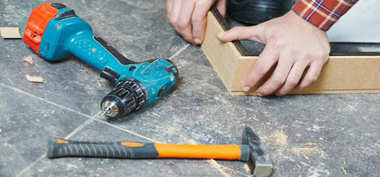 broken door frame repair Bradenton