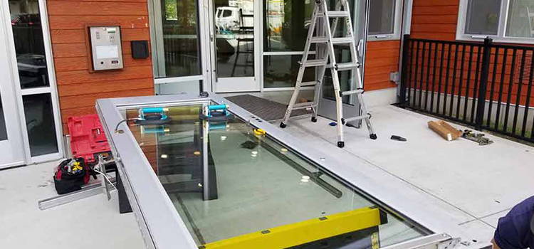 storefront door glass replacement Bradenton